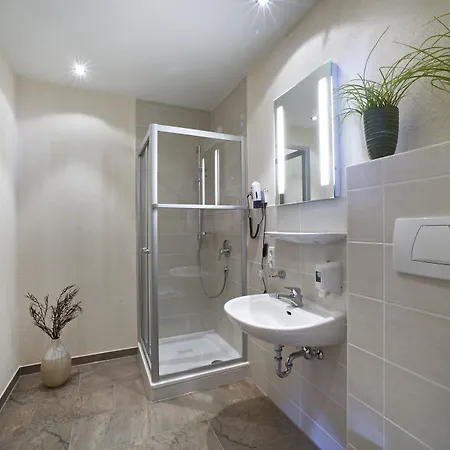 Bergblick 3* شايديغ